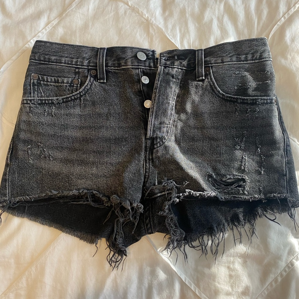 Washed black Levi 501 shorts